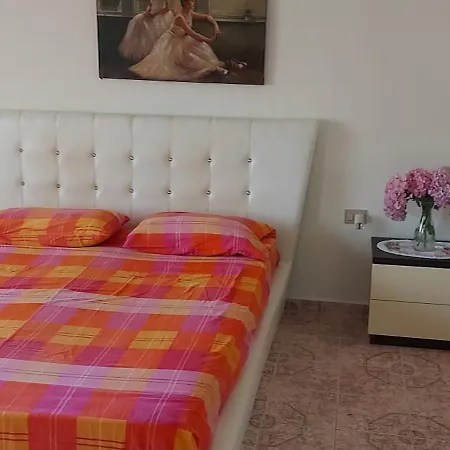 Flowery House Near The Sea And The Mountain Vlore